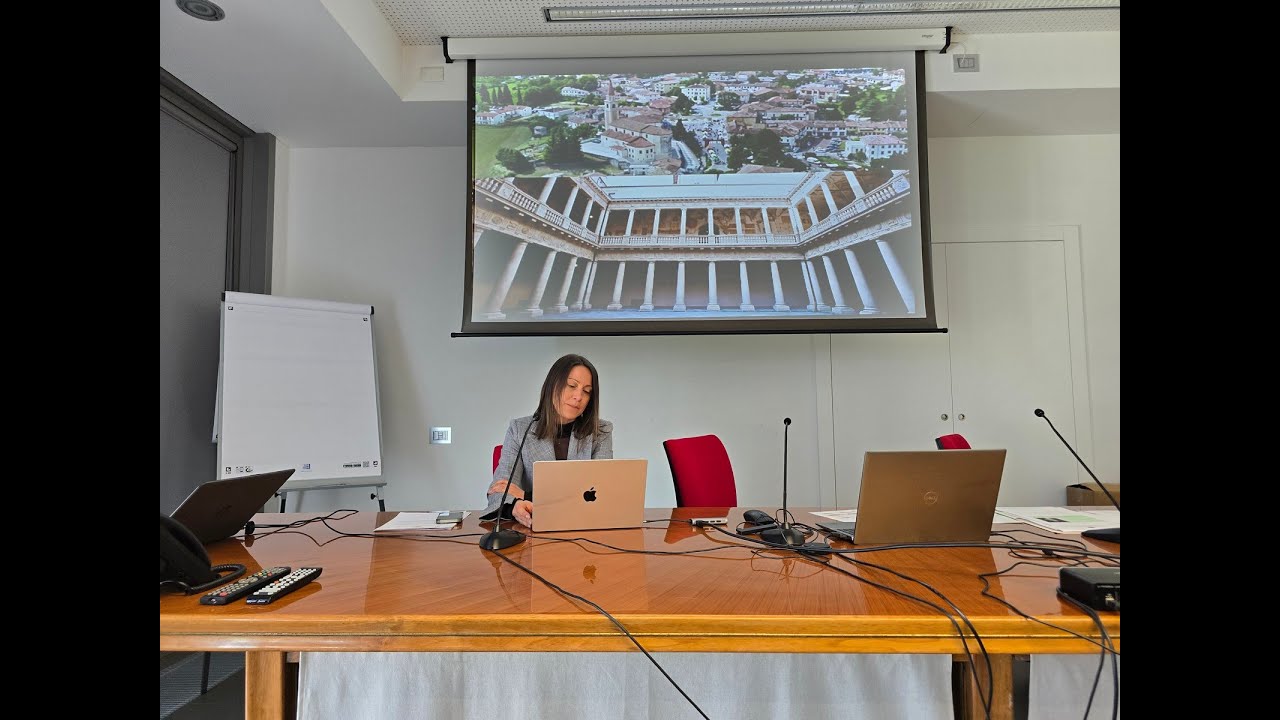 Conferenza di Elisa Cimetta