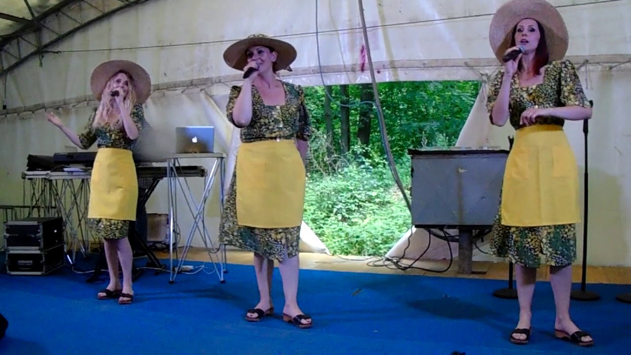 ROSAMUNDA LE MONDINE CASTAGNETI ISSOGNE (AO)