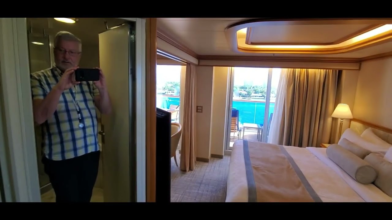 Sapphire Princess Penthouse Suite C-422