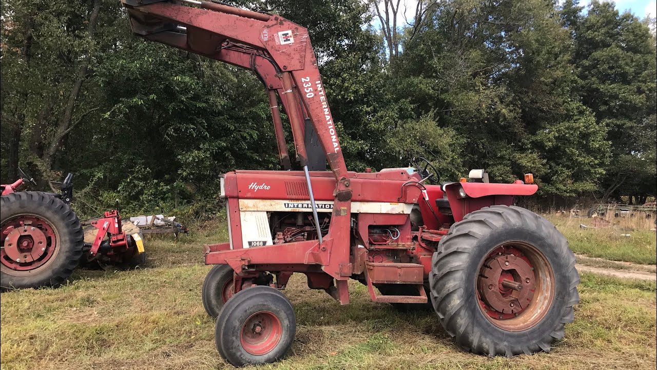 We bought a International 1066 Hydro with a loader “Rare Tractor”