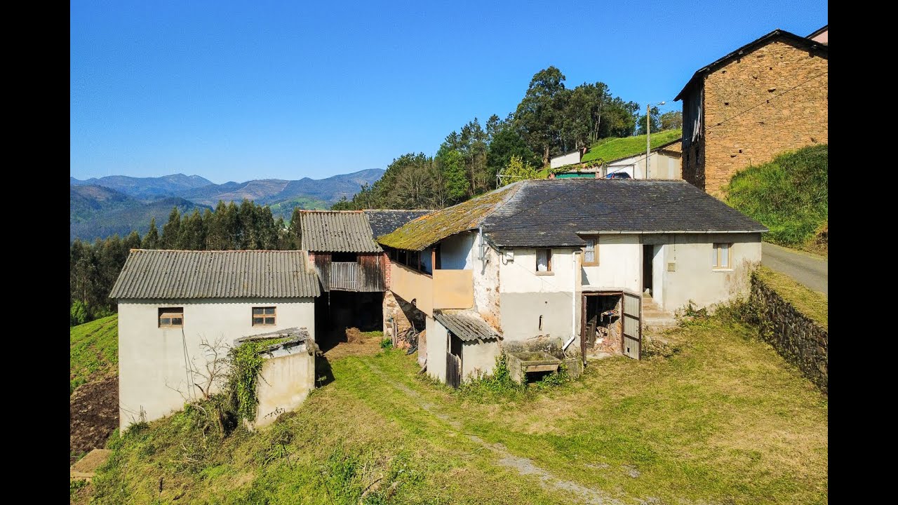 VENDIDO. Espléndido caserío tradicional en Asturias. Villar de Carcedo (Valdés).