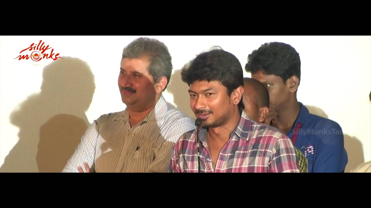 Udayanidi joking on Santhanam - Vallavanukku Pullum Aayudham Audio Launch Part 1 | Silly Monks