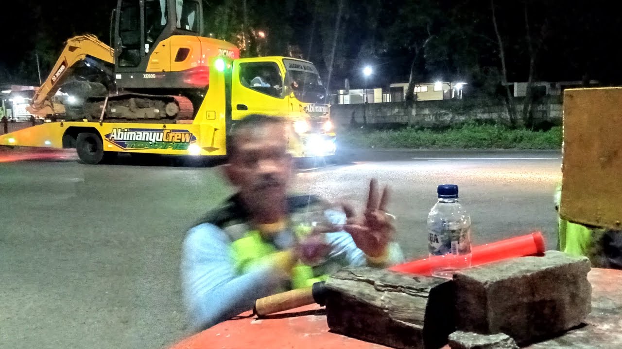 LIVE Ojek Pangkalan Purwodadi Tengah Malam | Real Night Street Life in Indonesia