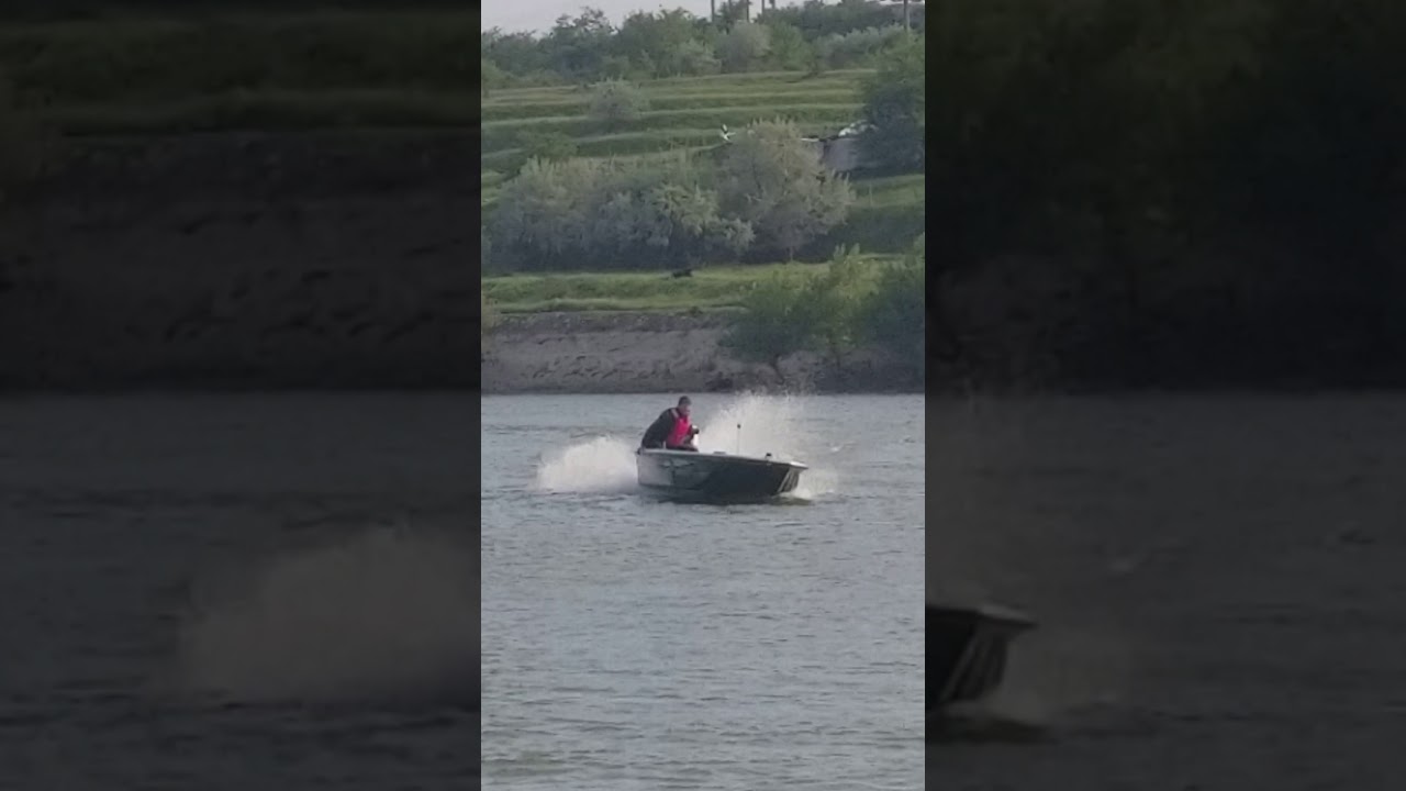 Barca HY 5.0 fish motor Honda 30 hp!