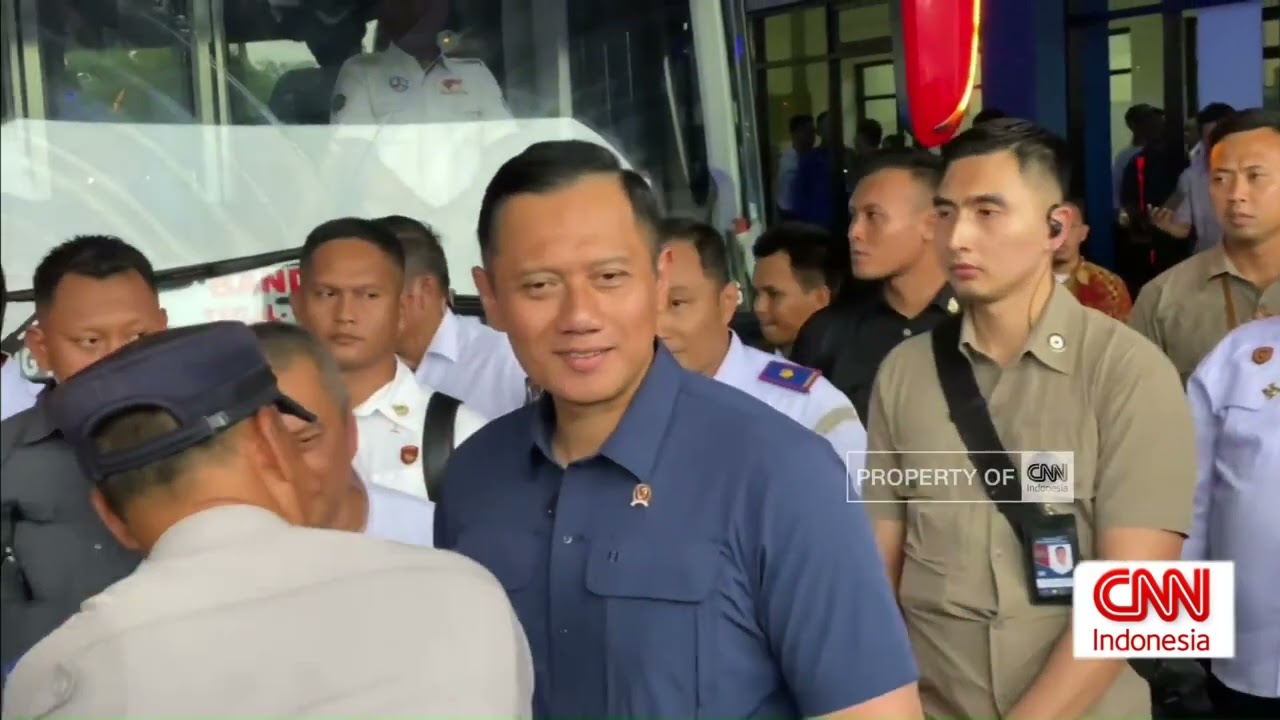 Jelang Libur Natal-Tahun Baru, AHY Cek Kelayakan Bus