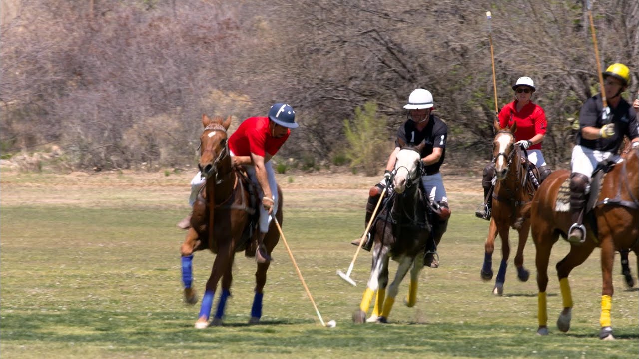 Skull Valley Polo | Веселое, непринужденное поло в Аризоне
