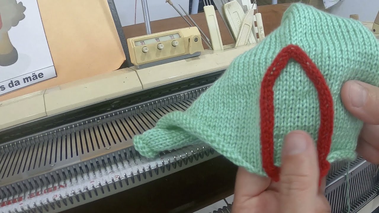 relevo sobre malha em tricô à máquina