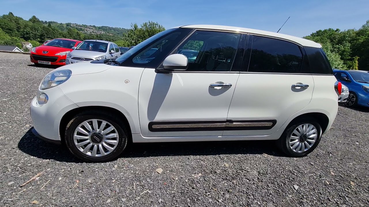 2013 Fiat 500L 1.4 Popstar MPV. Walk around and review @Ashtons Cars