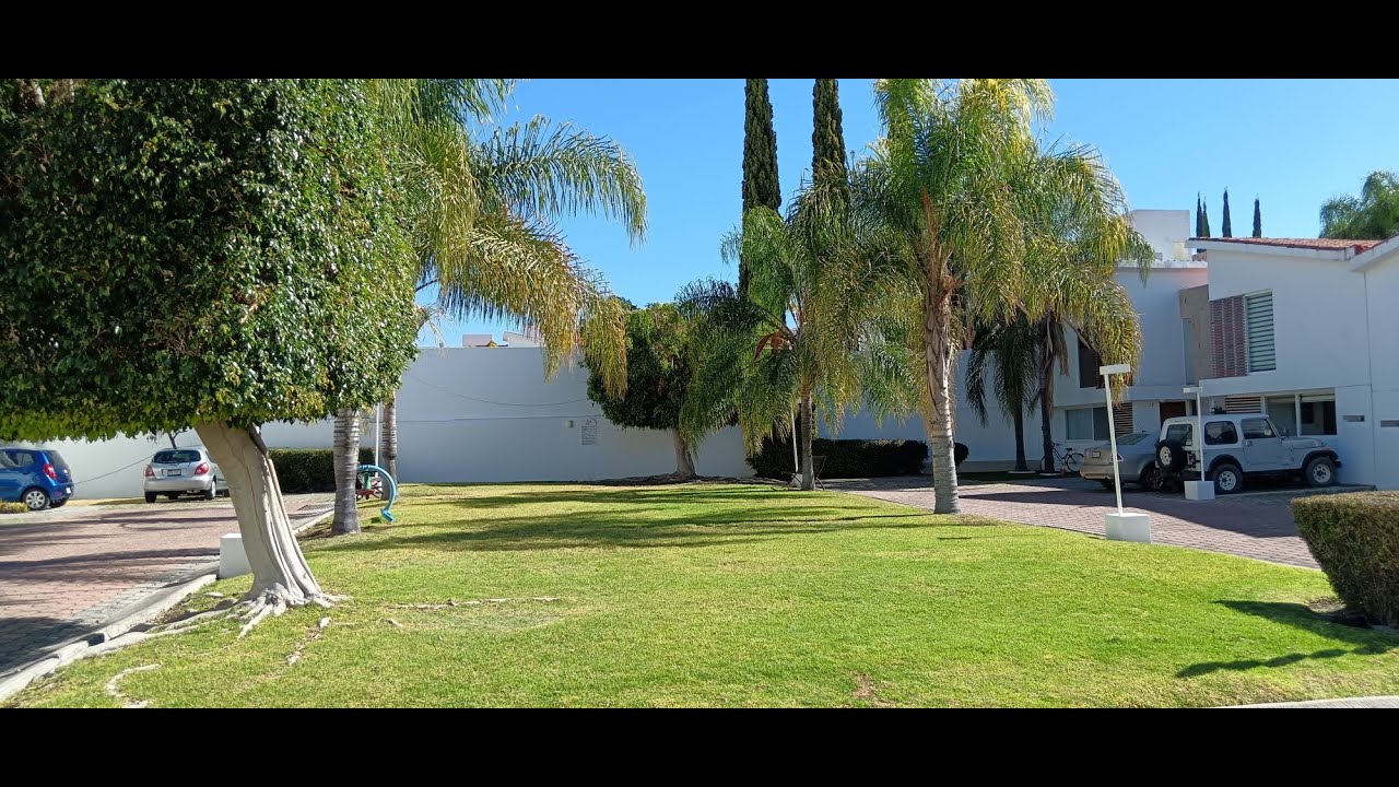 VENTA Casa Amplia e iluminada en la Mejor Ubicación de Juriquilla, Querétaro, Qro.