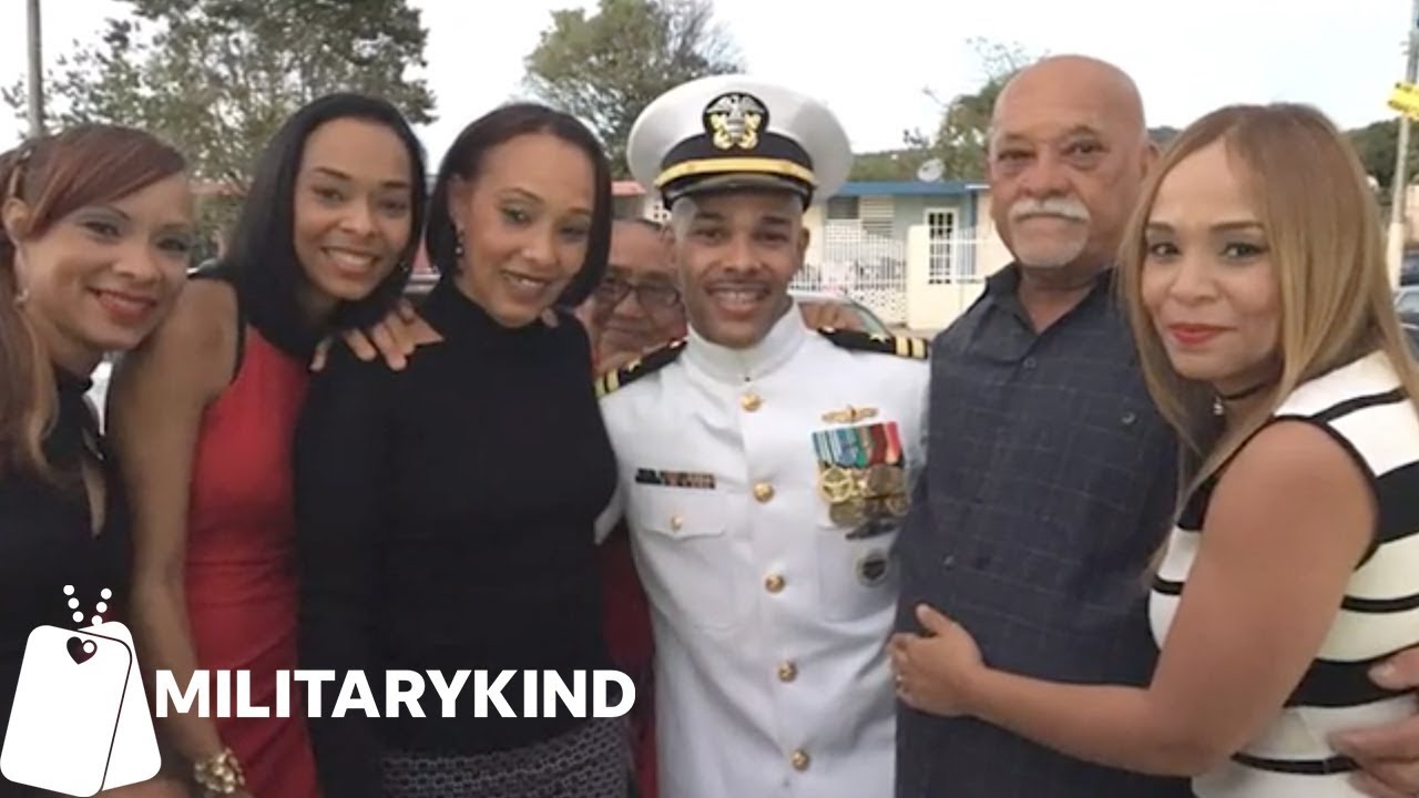 Sailor hugs mom for first time in two years | Militarykind