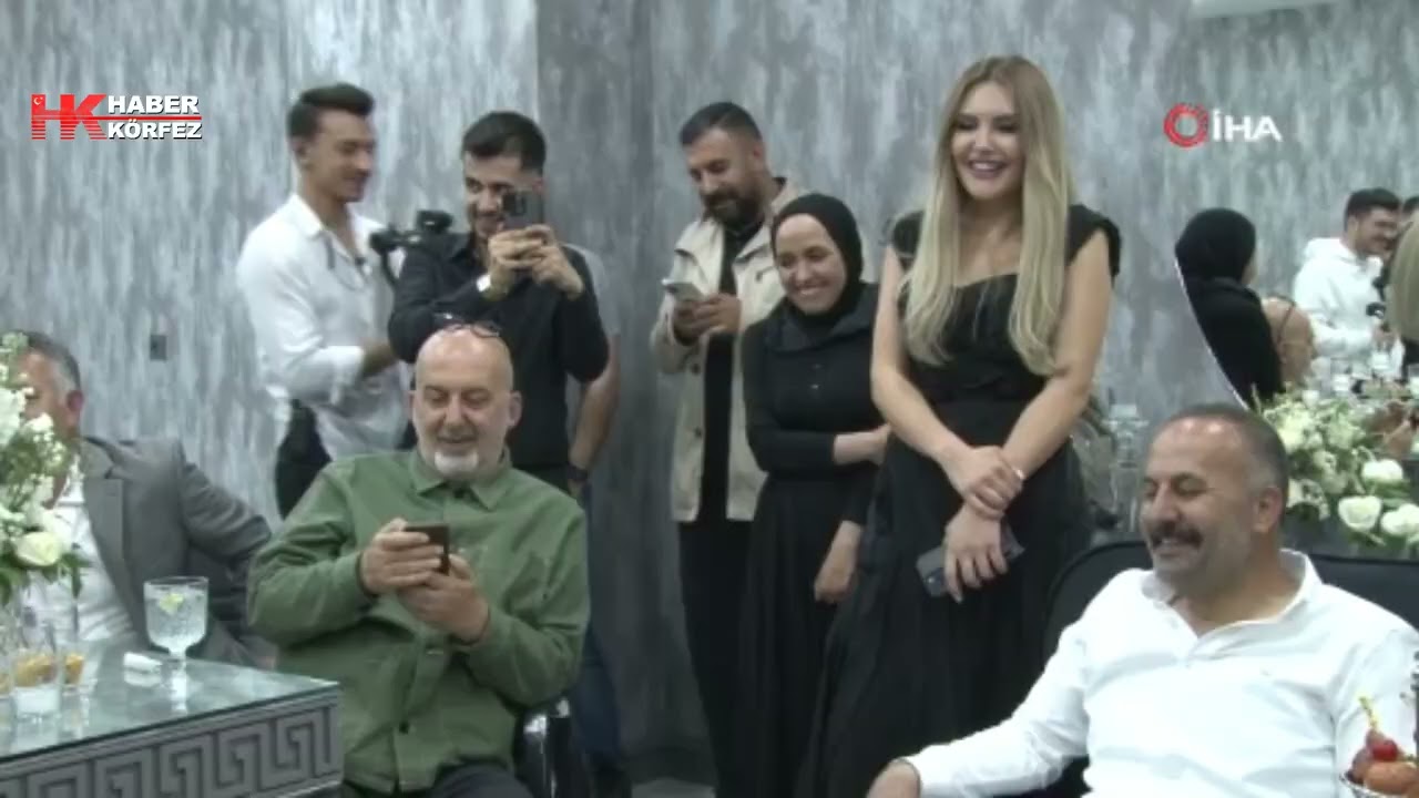 Türkiye'nin en büyük erkek güzellik merkezi Oktay Kaynarca'nın katılımı ile hizmete açıldı