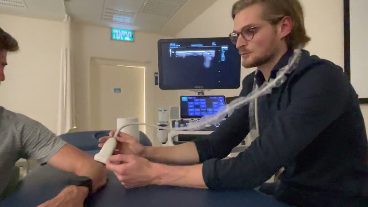 Lateral elbow tendinopahy - MSK ultrasound demonstration