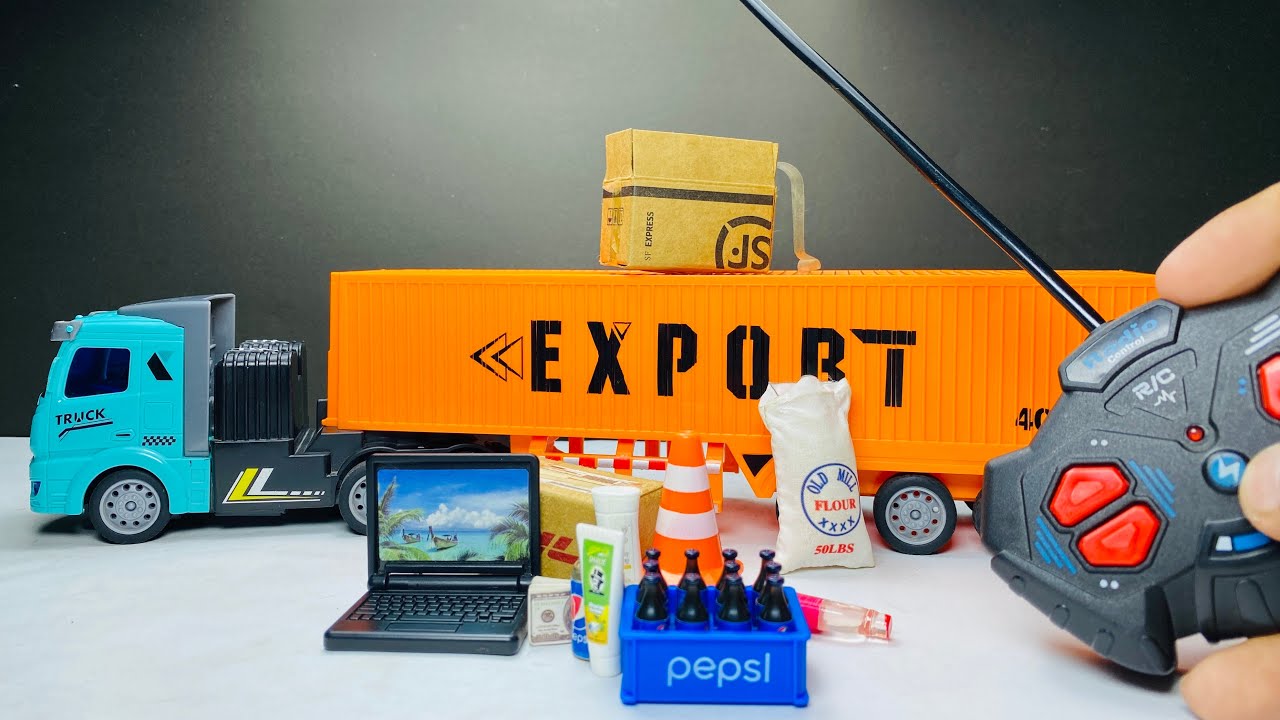 Unboxing most Realistic Diecast RC Container Trailer Maersk!