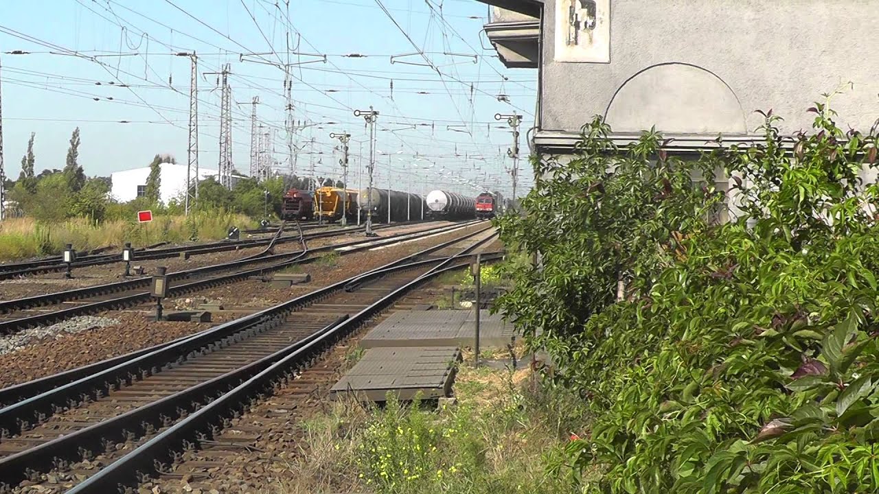 Ein alter DDR Bahnübergang in Wittenberg Heuweg