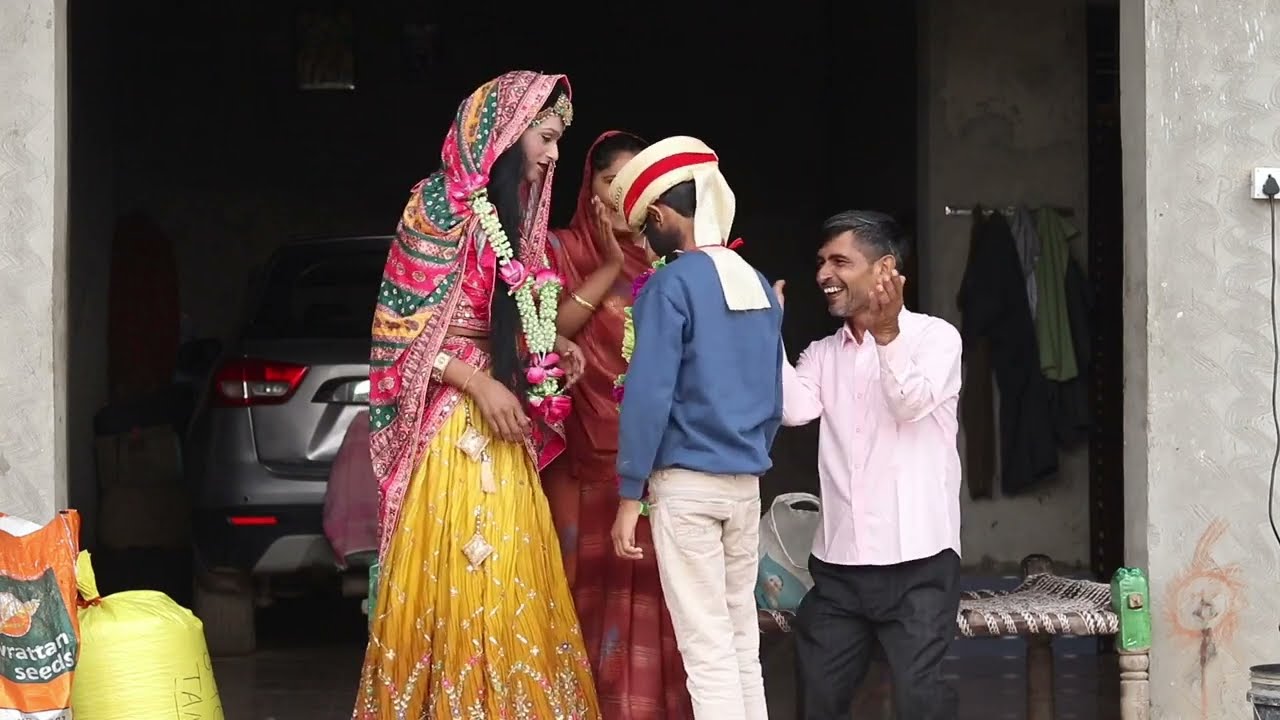 काले लड़के को देखकर भागी बहु /damo chacha comedy/sheetal gola ki comedy/damo fufa ki comey