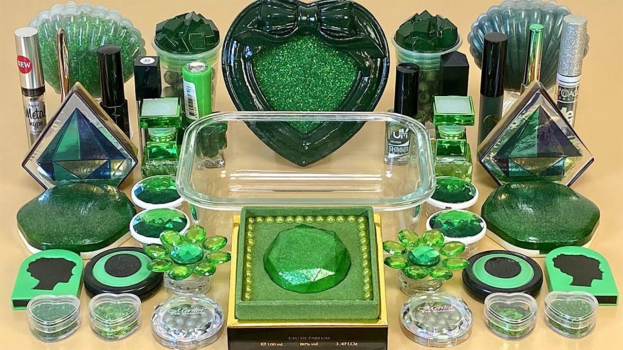 ASMR Slime Navy GREEN 💚 Mixing eyeshadow, makeup and glitter into Slime. Relaxing slime video.