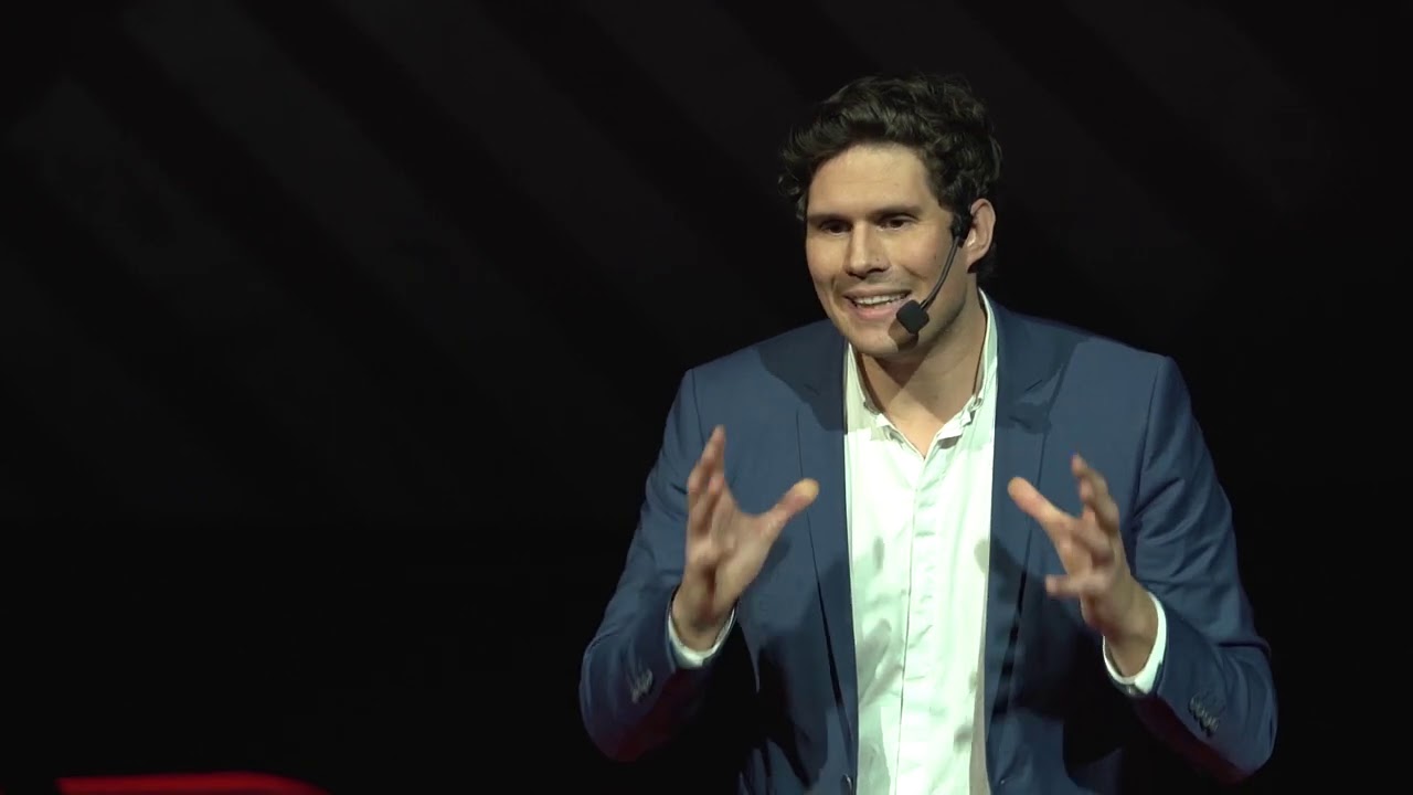 La manche à la nage ou comment réaliser un objectif ambitieux ? | Gregor Ozbolt | TEDxPoitiers
