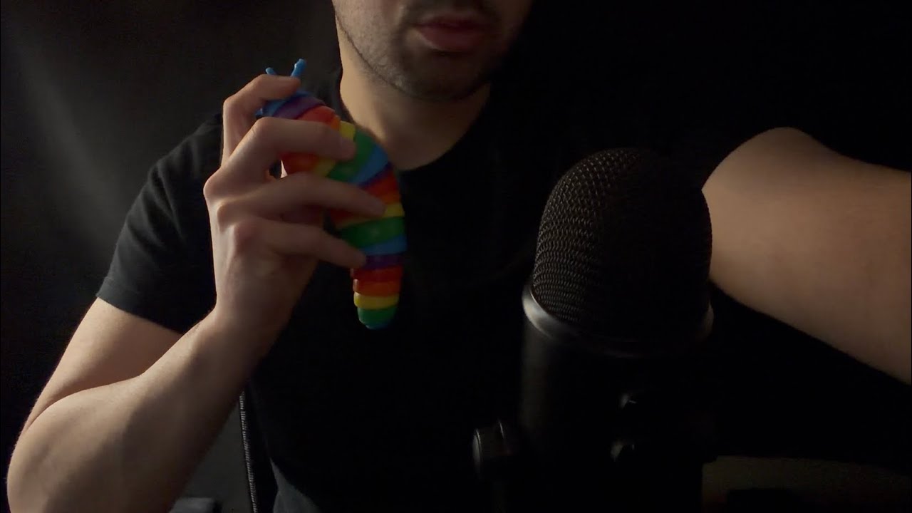 ASMR with a slug fidget toy I found in my room 