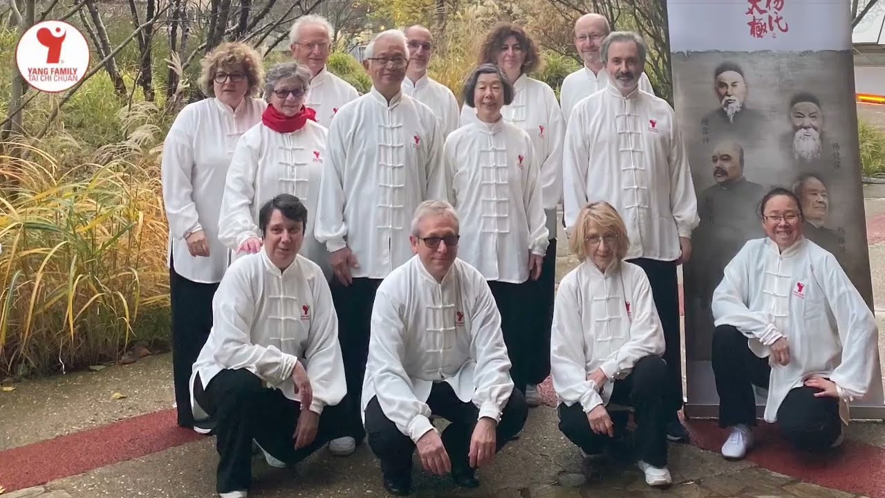 Epée Yang Family Tai Chi Paris Center  * démo Quai Branly