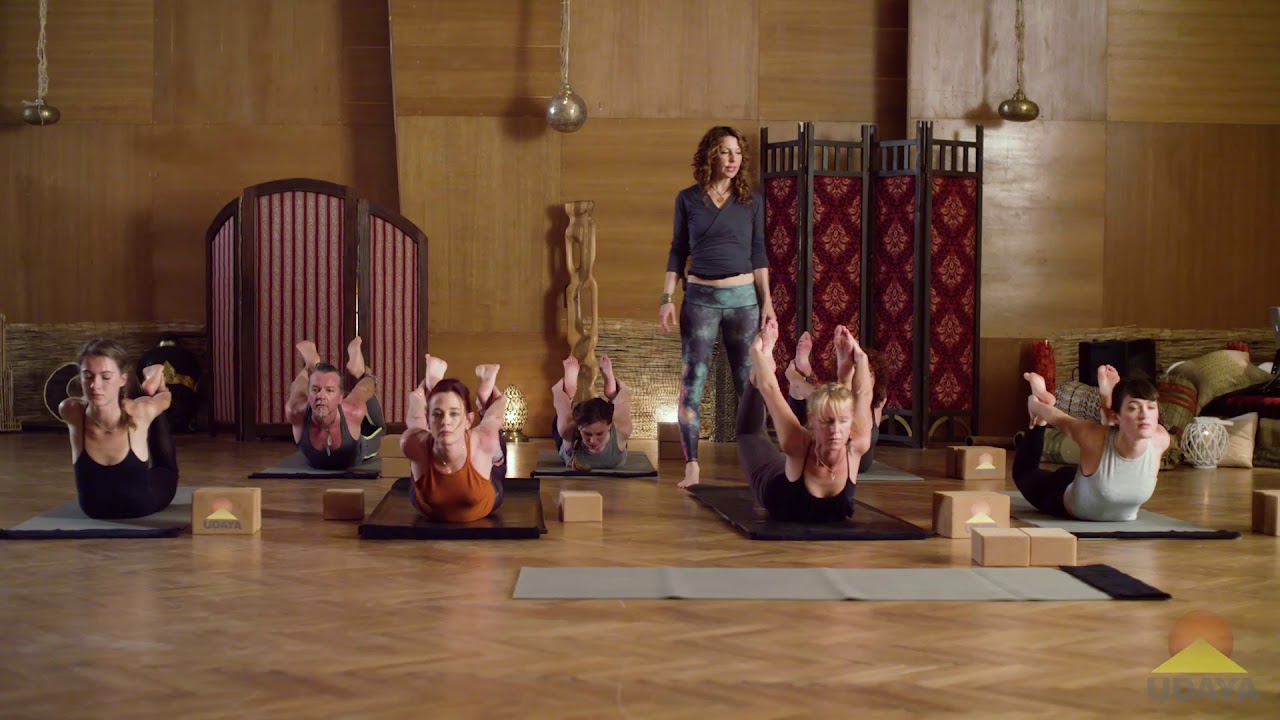 Christine May, Elemental Flow - Embodying Earth (GERMAN)  I  UDAYA.com