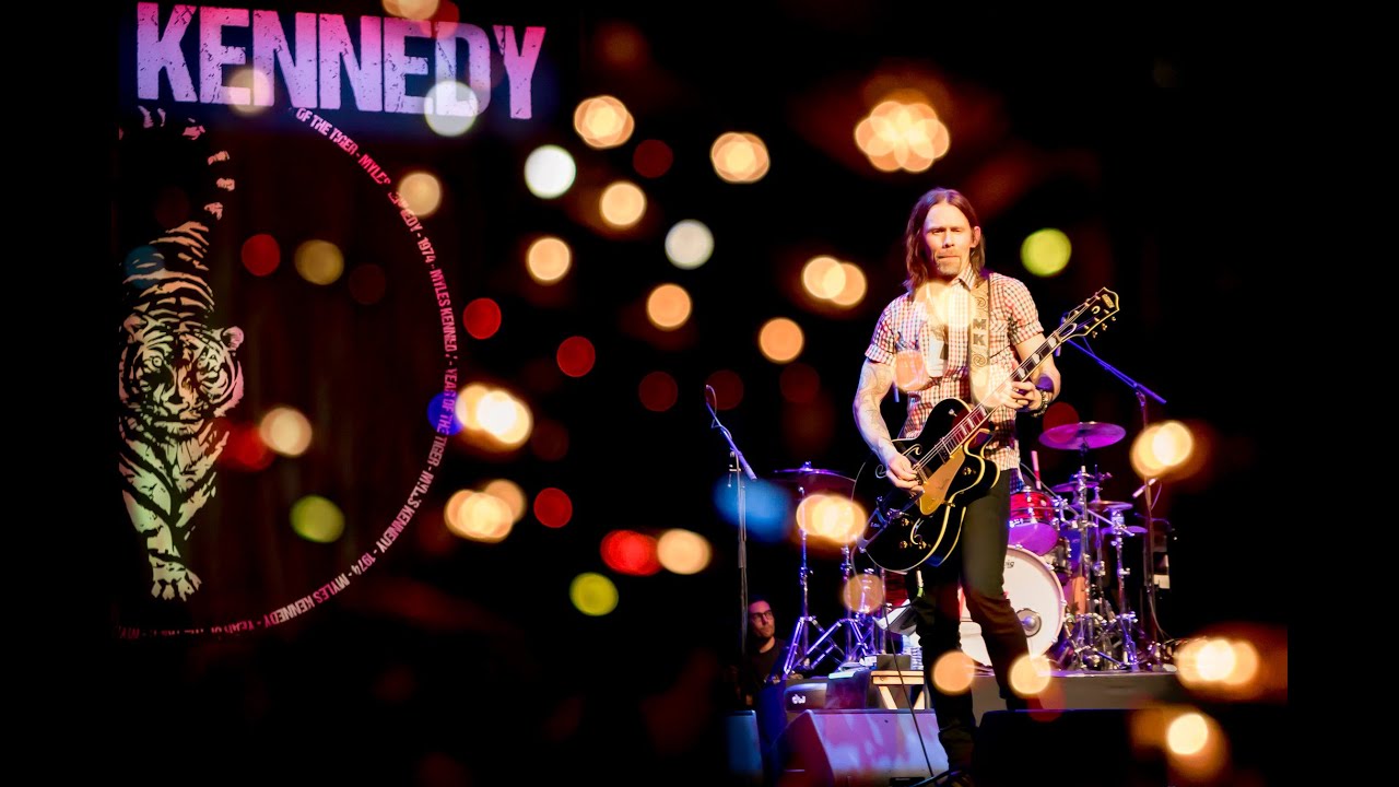 Myles Kennedy - Worried Mind (FULL) - Manchester Academy Dec 21