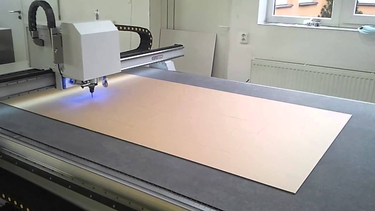 COMAGRAV DIGI биговка и резка гофрокартона