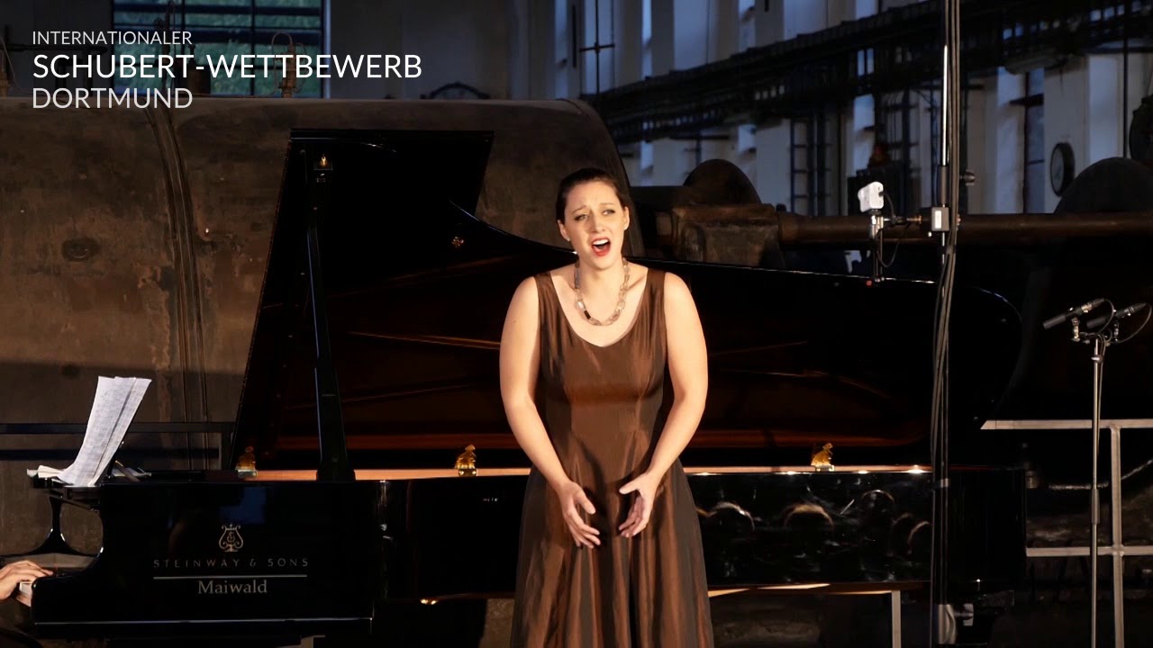 Schubert: Die Liebe hat gelogen | Esther Valentin & Anastasia Grishutina