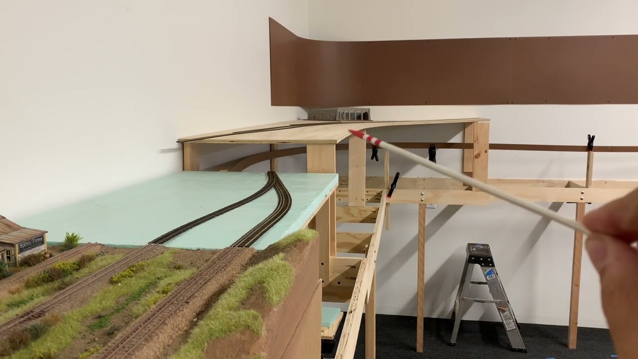 Model Railroad Update 104 - Building Hell Gate 2  (Standard Gauge Staging)