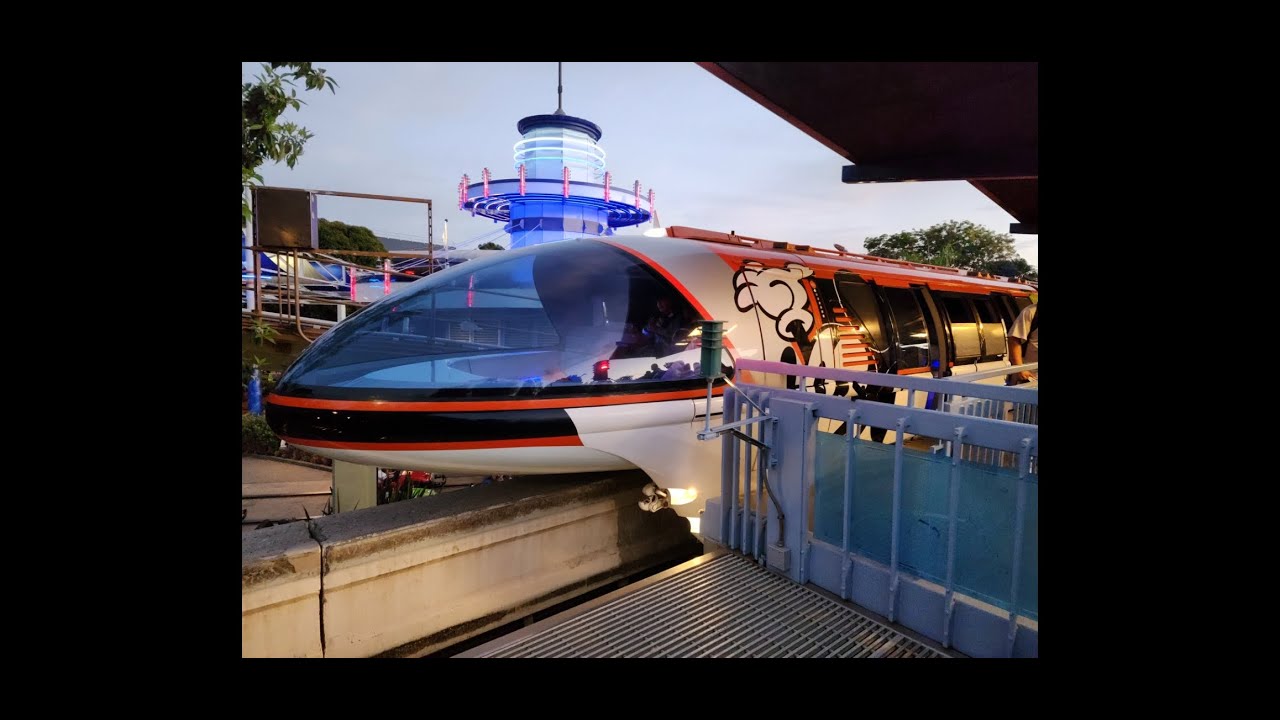 Disneyland Monorail Ride | Downtown Disney to Tomorrowland