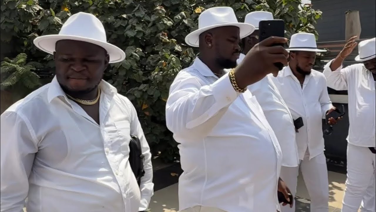 Вечеринка UDU Social Friends Club All White Party 2025 завершена.