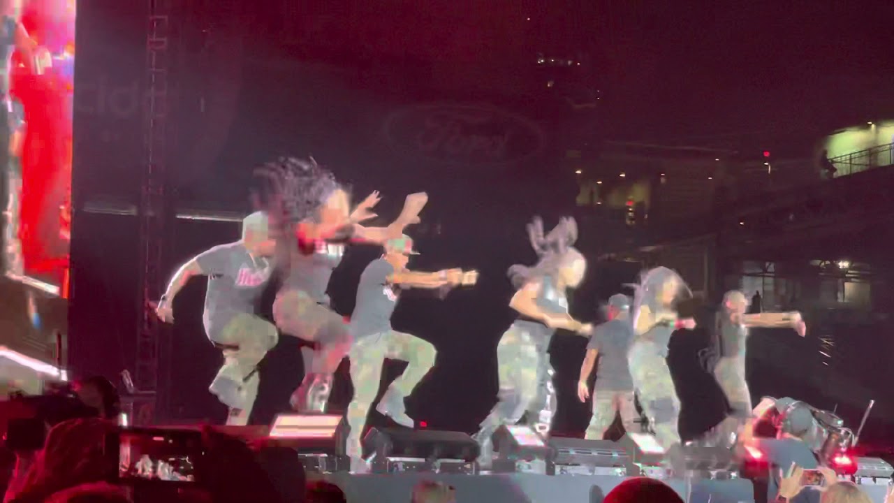 BBD “Poison” with NKOTB thank you at end @ NKOTB Fenway 8/6/2021