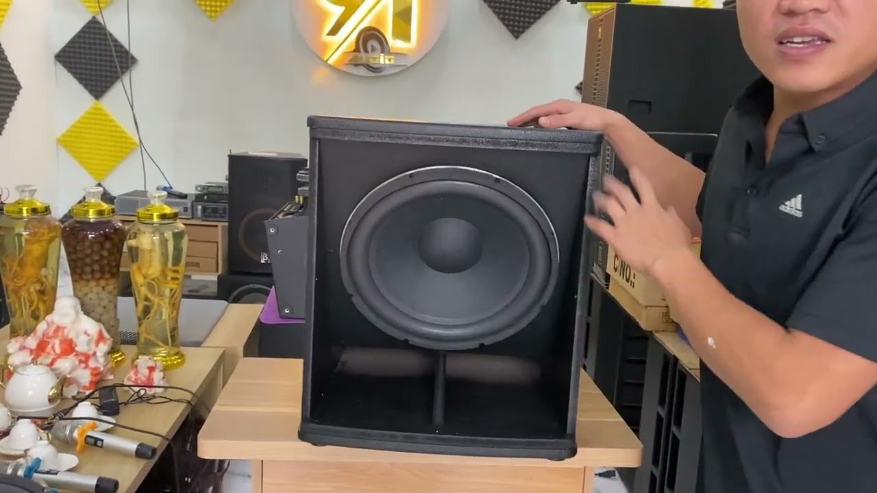 Chi tiết sub điện bass 40 RCF 2tr550k