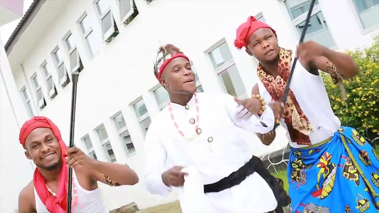 Governor Takang __Obasi akalekanche tah Ghana #manyu #culture
