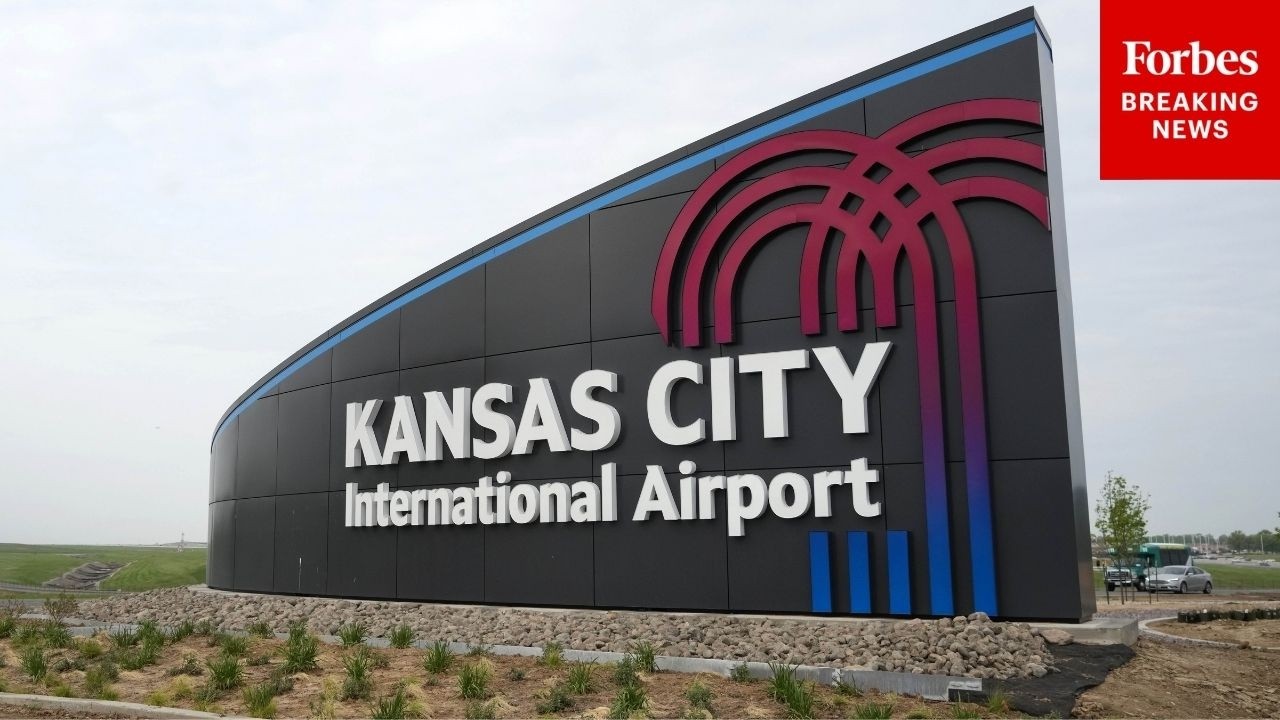 BREAKING NEWS: Kansas City Airport Evacuated While Authorities Investigate &lsquo;Potential Threat&rsquo;
