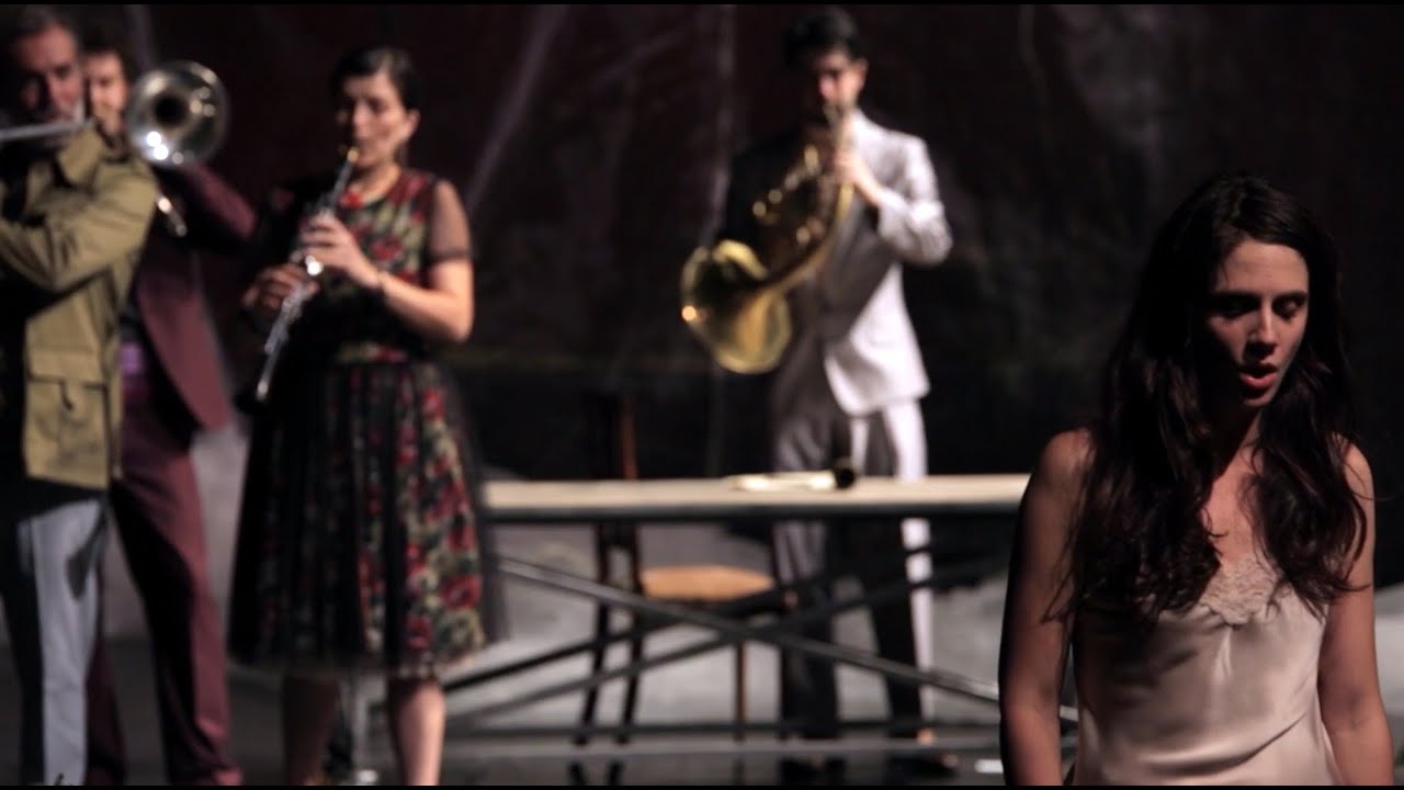 Traviata - Vous m&eacute;ritez un avenir meilleur - Teaser