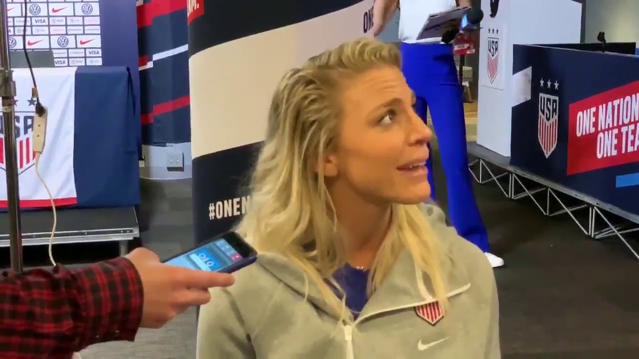 “I LOVE PHILLY SO MUCH😍” - Julie Ertz