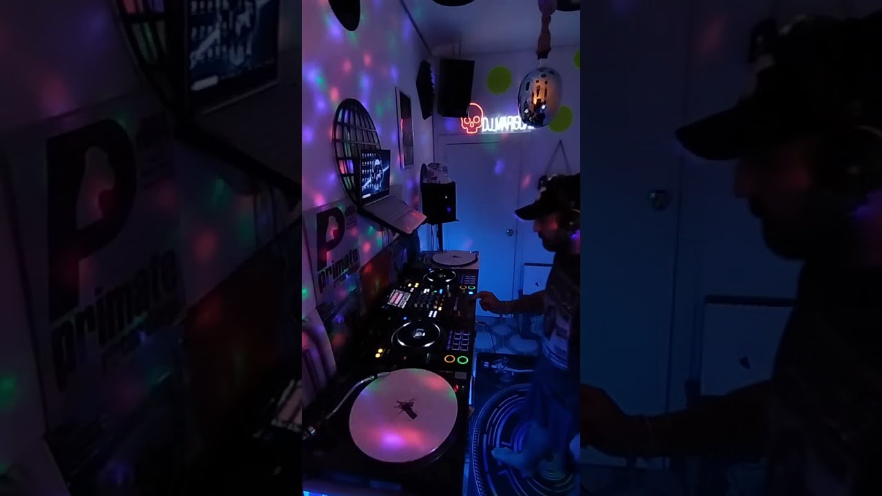 mariscaldj/set/techno)🎛️🎚️🎧📀💣💥