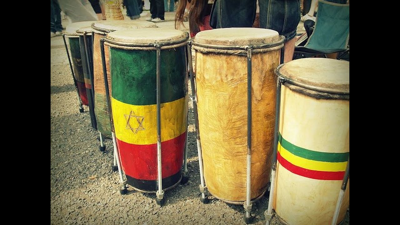 RasTafari Nyahbinghi ELDERS CHANTING & Harps