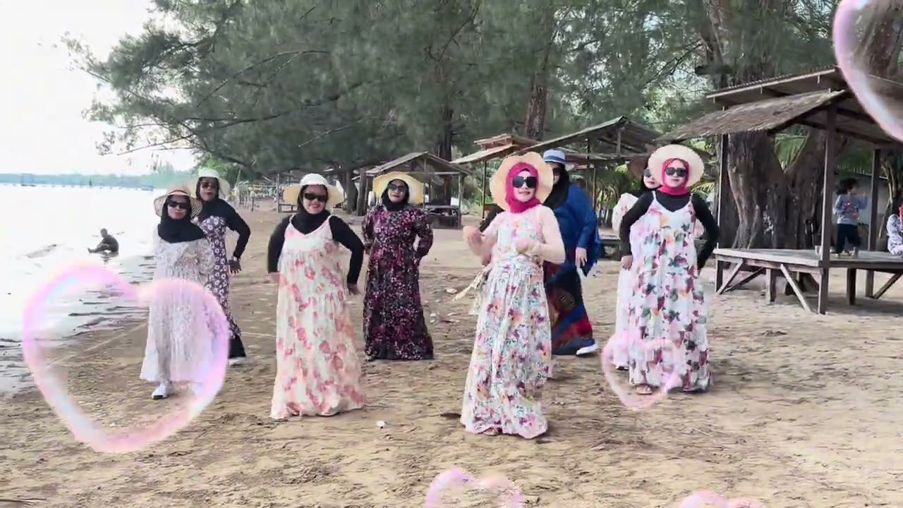 BBS Bunda Bunda Squad//Wisata Pantai Ambalat Samboja