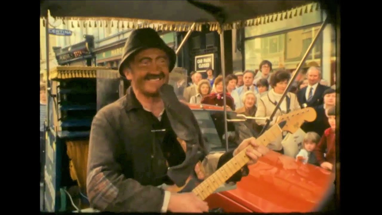 The Isle of Innisfree - Dan The Street Singer, Sligo Town, Ireland 1983