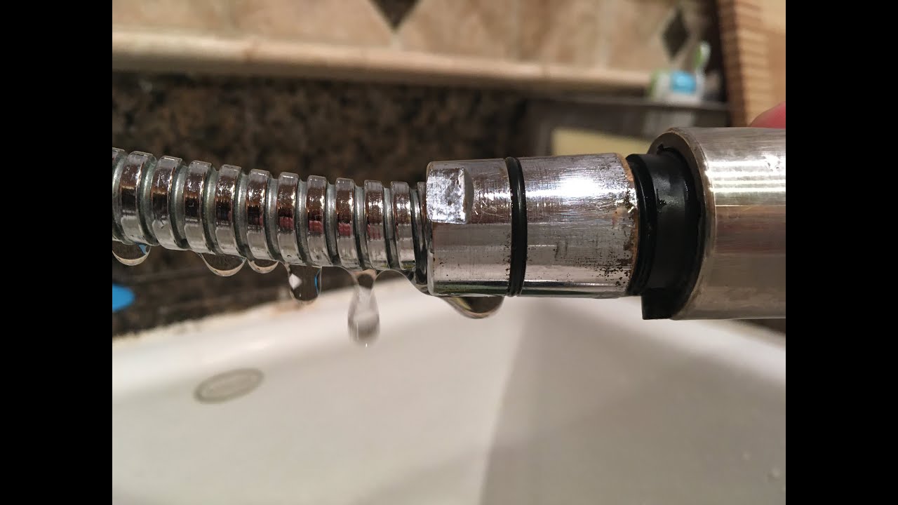 Fix Kitchen Faucet Head & Hose water leaking  如何修理更换厨房水龙头和软管漏水