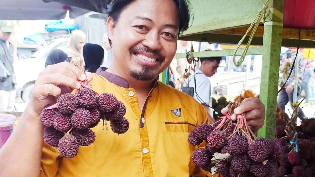 Blusukan Pasar Buah Halong Kebanjiran Buah Buahan Unik Khas Kalimantan