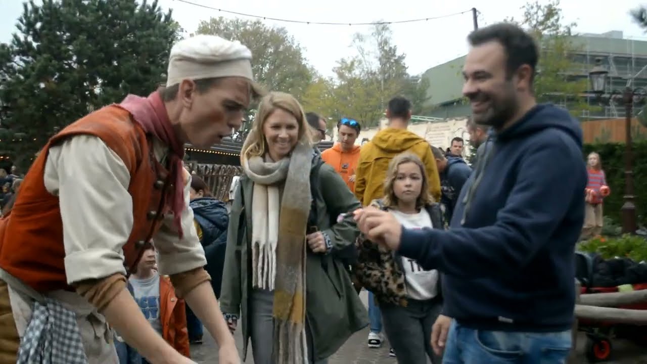 Bakker Krümel en Frau Schmetterling @efteling  31.10.2022