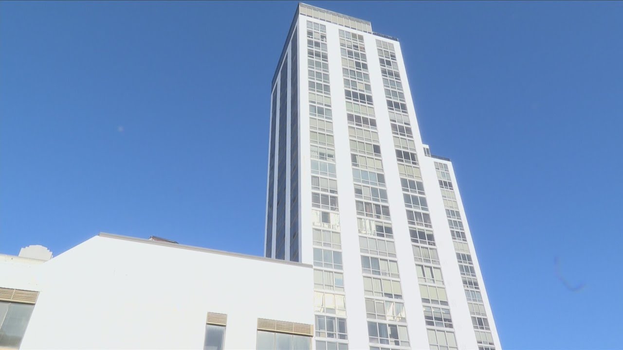 Rent more than doubled for businesses at Twin Towers Mall