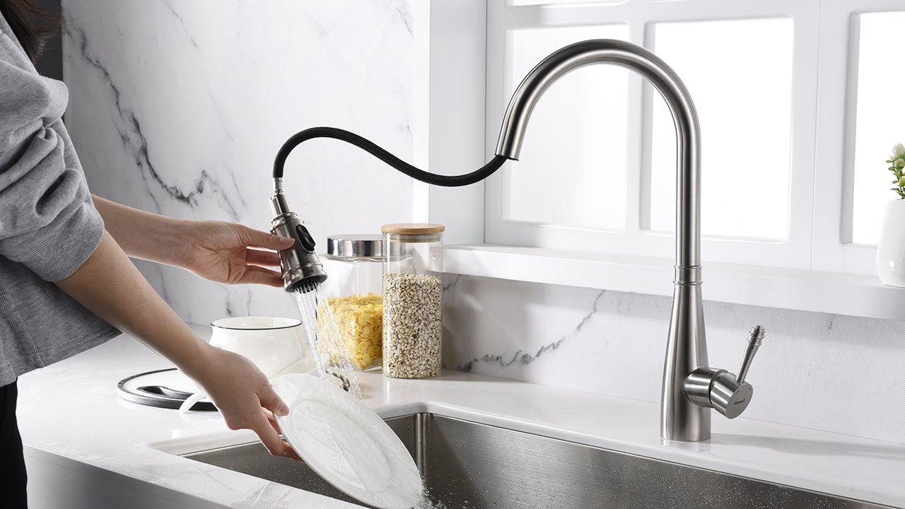 Amazing Kitchen Tap with Shower Function-Ibergrif M22134
