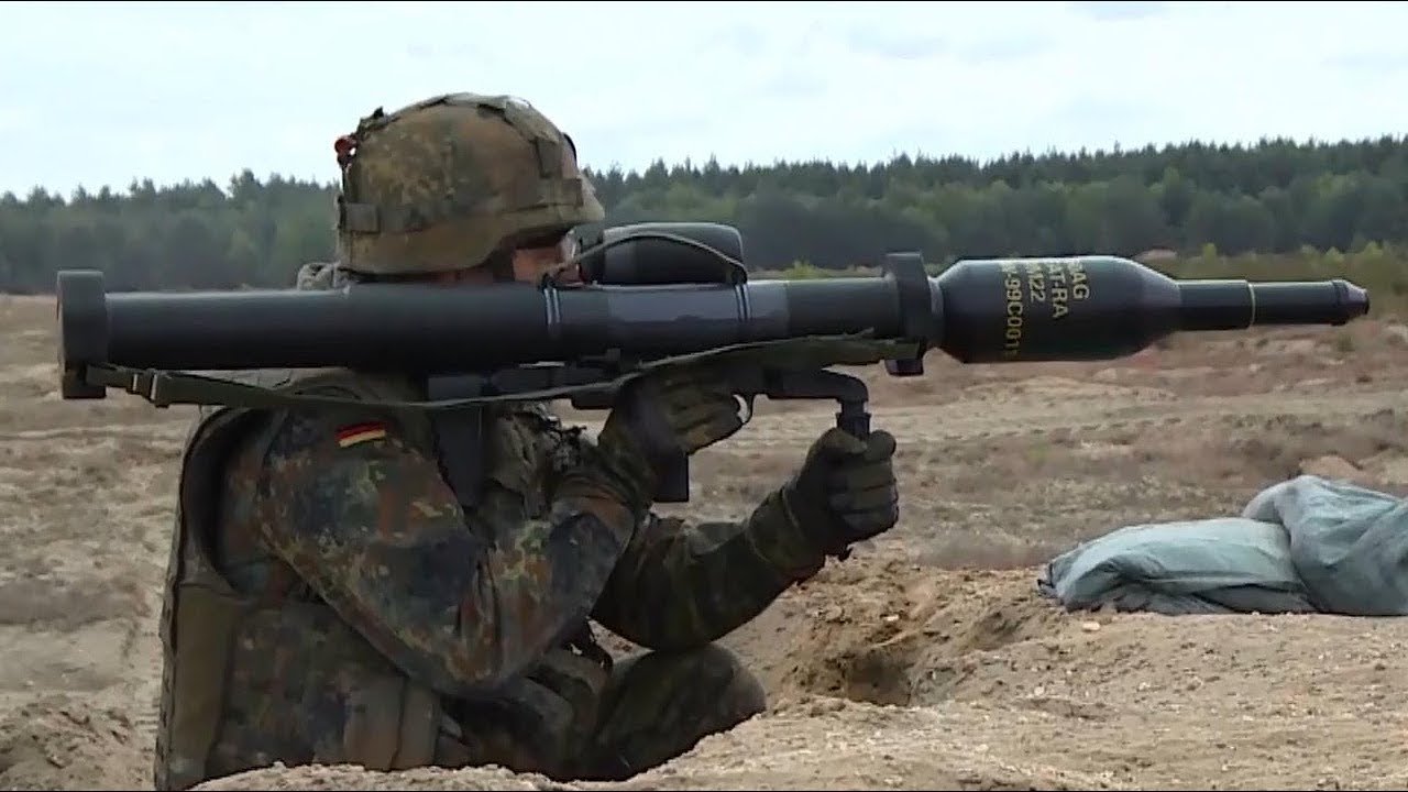 German Anti Tank Launchers ( Deutsche Panzerabwehr-Trägerraketen ) 1940 - Present