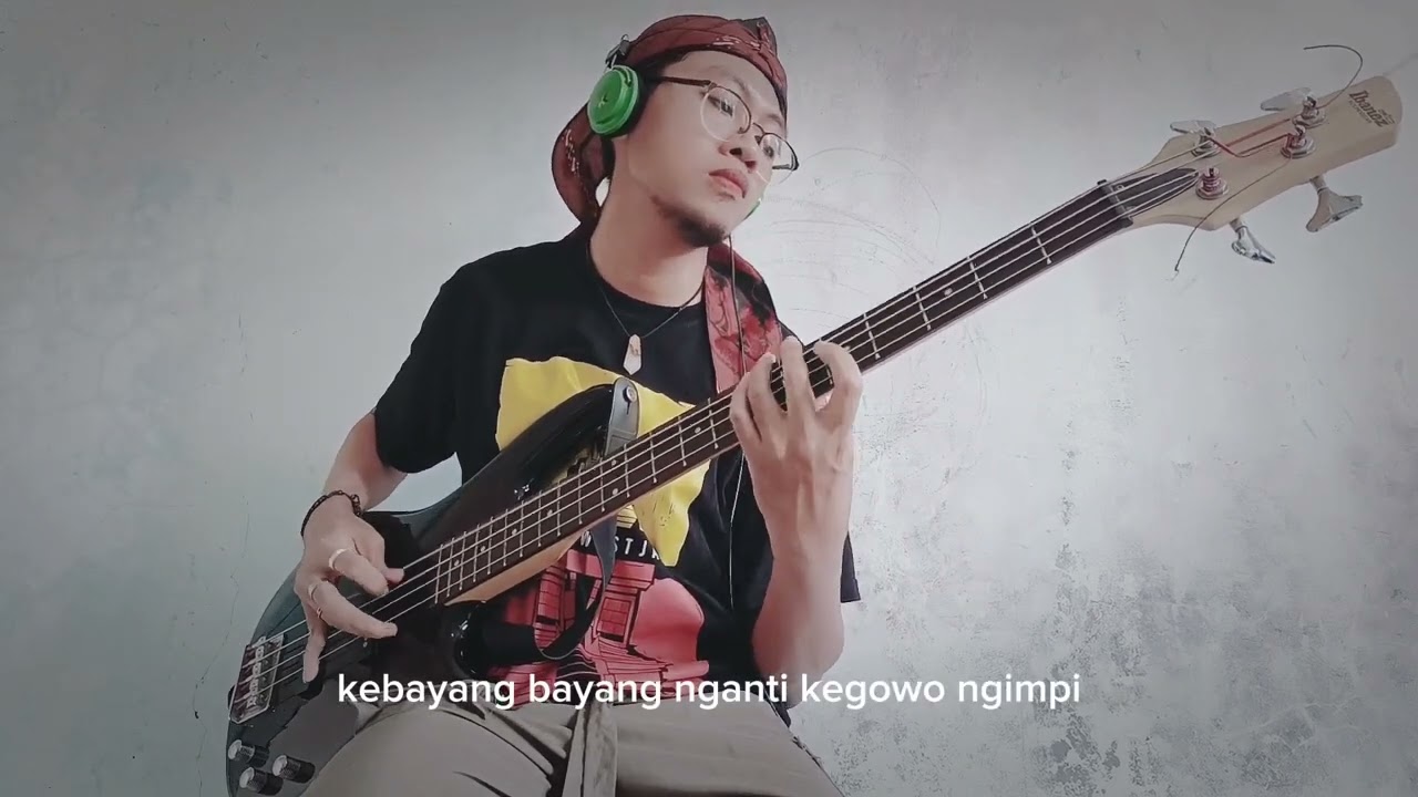 GUYON WATON ft Wawes - Dumes (bass cover by Mukki)