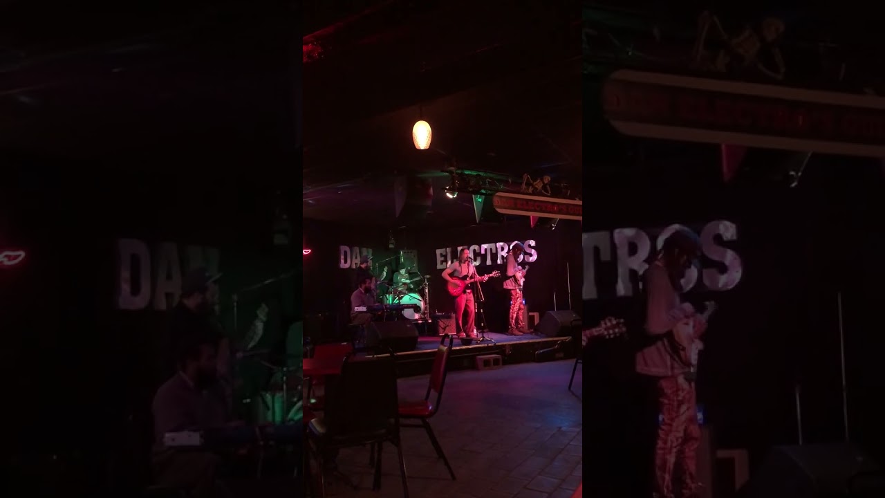 Robert Kuhn - “Take a warning” @ Dan Electro’s 11/18/18