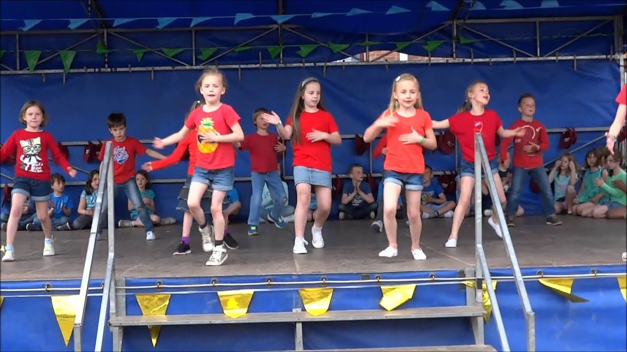 Annuncia-Instituut Ranst. 2A en 2B - Wij vieren feest vandaag...Schoolfeest 2015