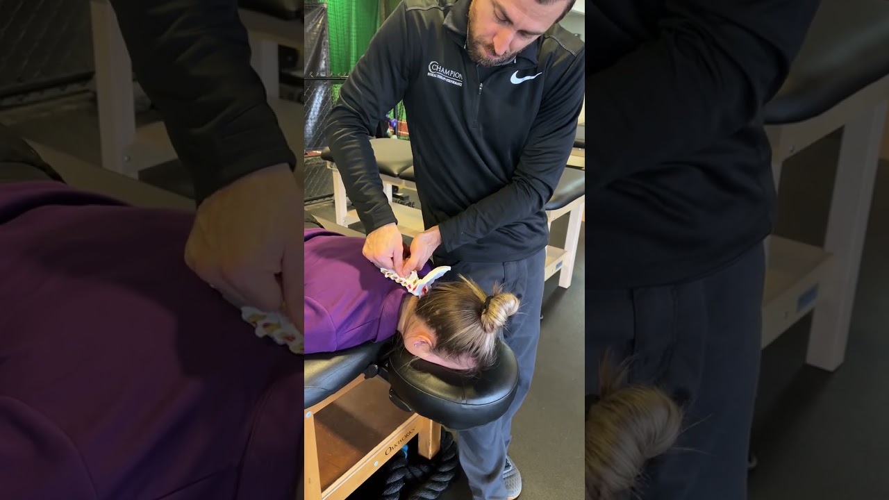 Unilateral PA (Posterior - Anterior) Mobilization Cervical Spine [Physical Therapy Manual Technique]